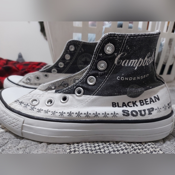 Converse - Picture 10 of 15